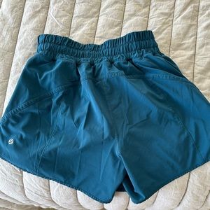 Size 8 lululemon shorts
